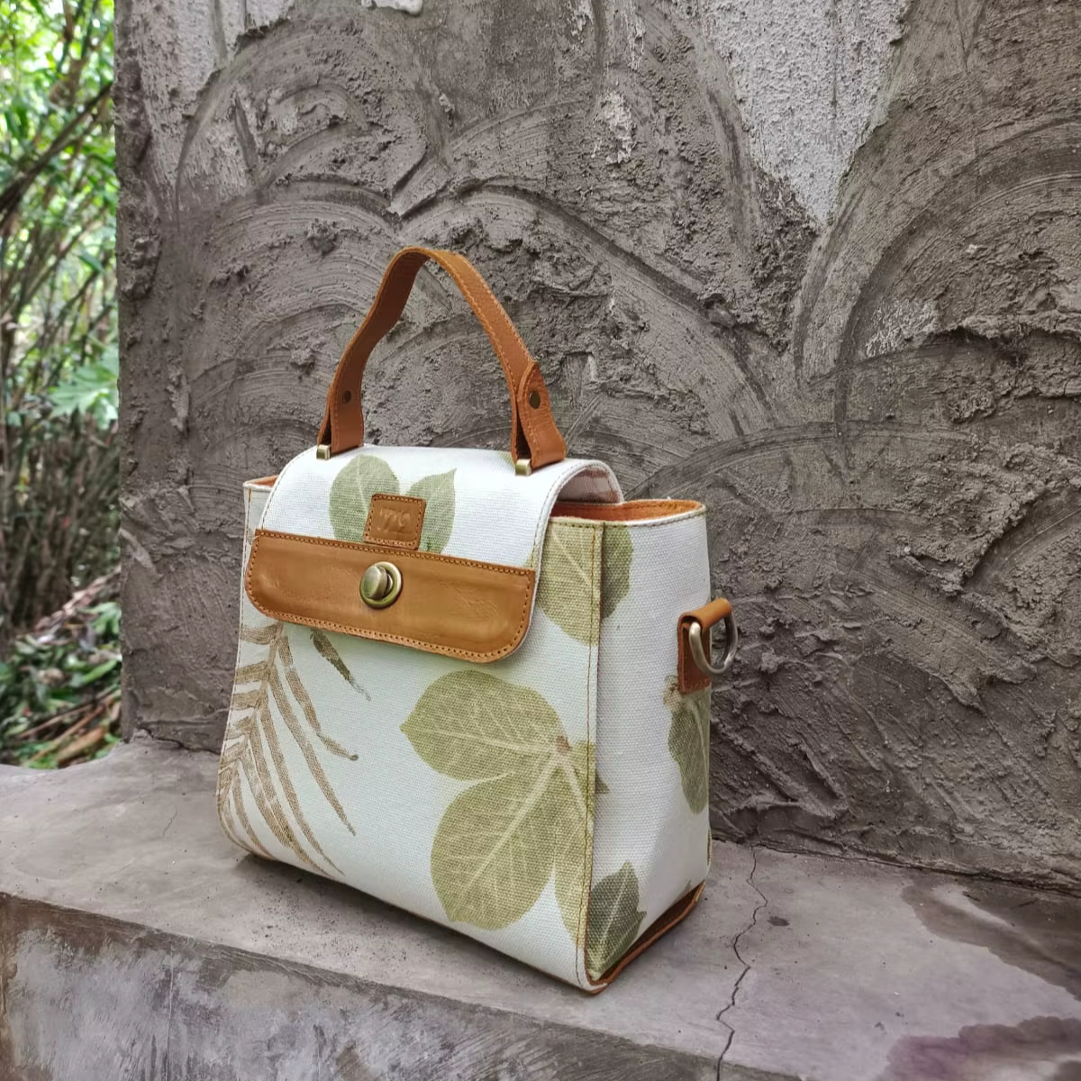 ECOPRINT BAG HANDMADE WOMAN