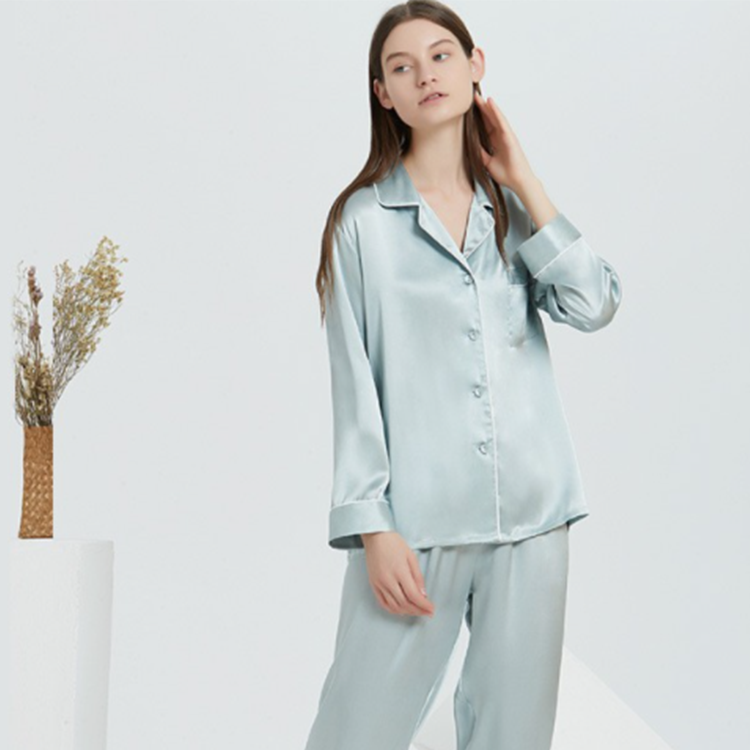 Limited Time Goods Turn-down Collar Plain Dyed Fashion Trend Pajamas 