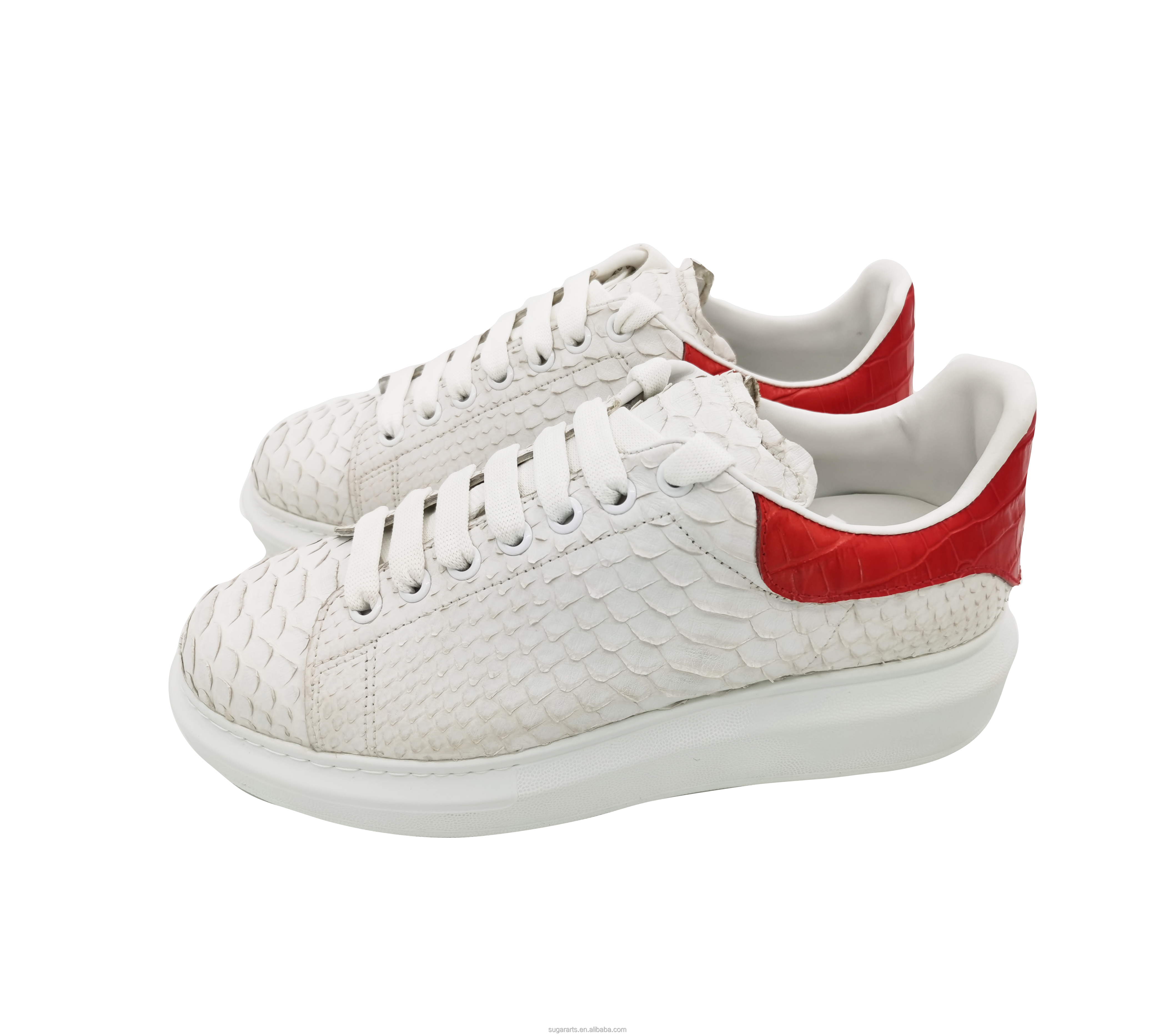 The New Fashion Breathable Shoes Sports Shoes For Neuter Gender White Crocodile Embossed Sneakers 