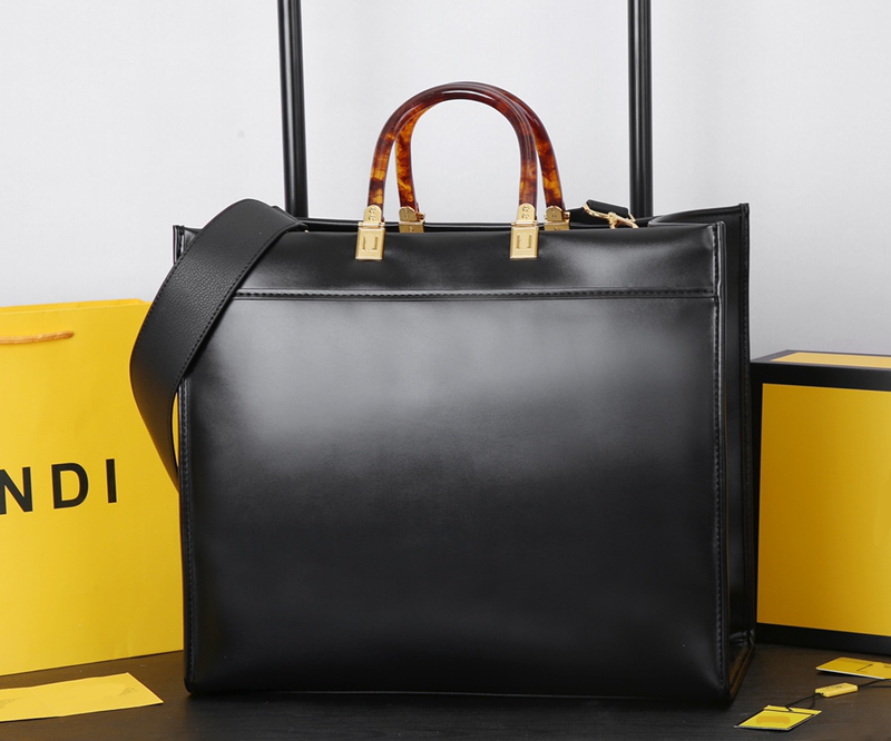 Drop Shipping Guangzhou 1:1 Top Quality Ladies Purses Designer Famous Brands Handbags For Women Luxury Hand Bags Ladies Purse 