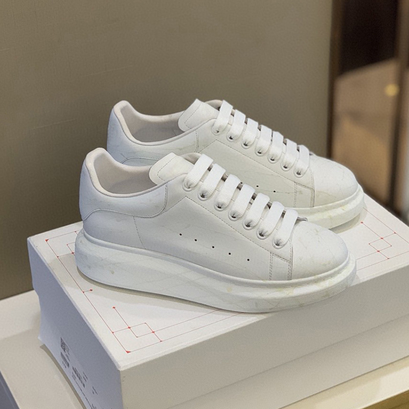 2022 Wholesales Chaussures-femme- Man Designer Mc Q Platform Chunky Shoes Sneakers Sport Shoes Woman 