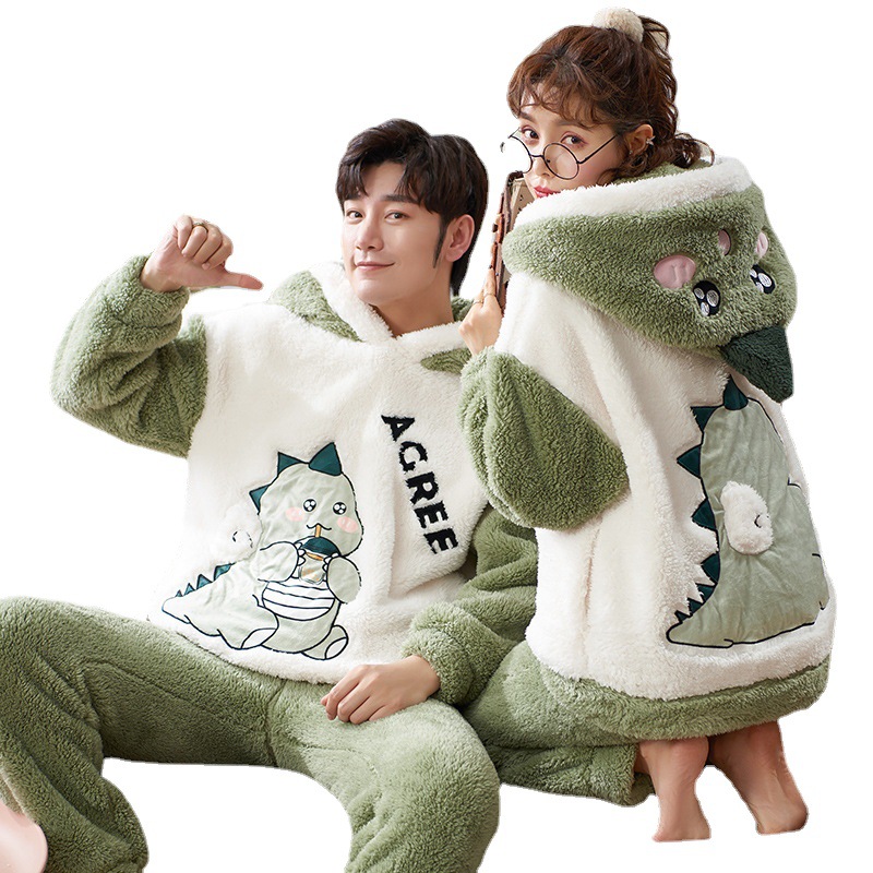Wholesale Cartoon Design Mens Sleepwear Sets Unisex Velvet Flannel Famille Clothing Cute Night Dress For Women Pajamas Suits 