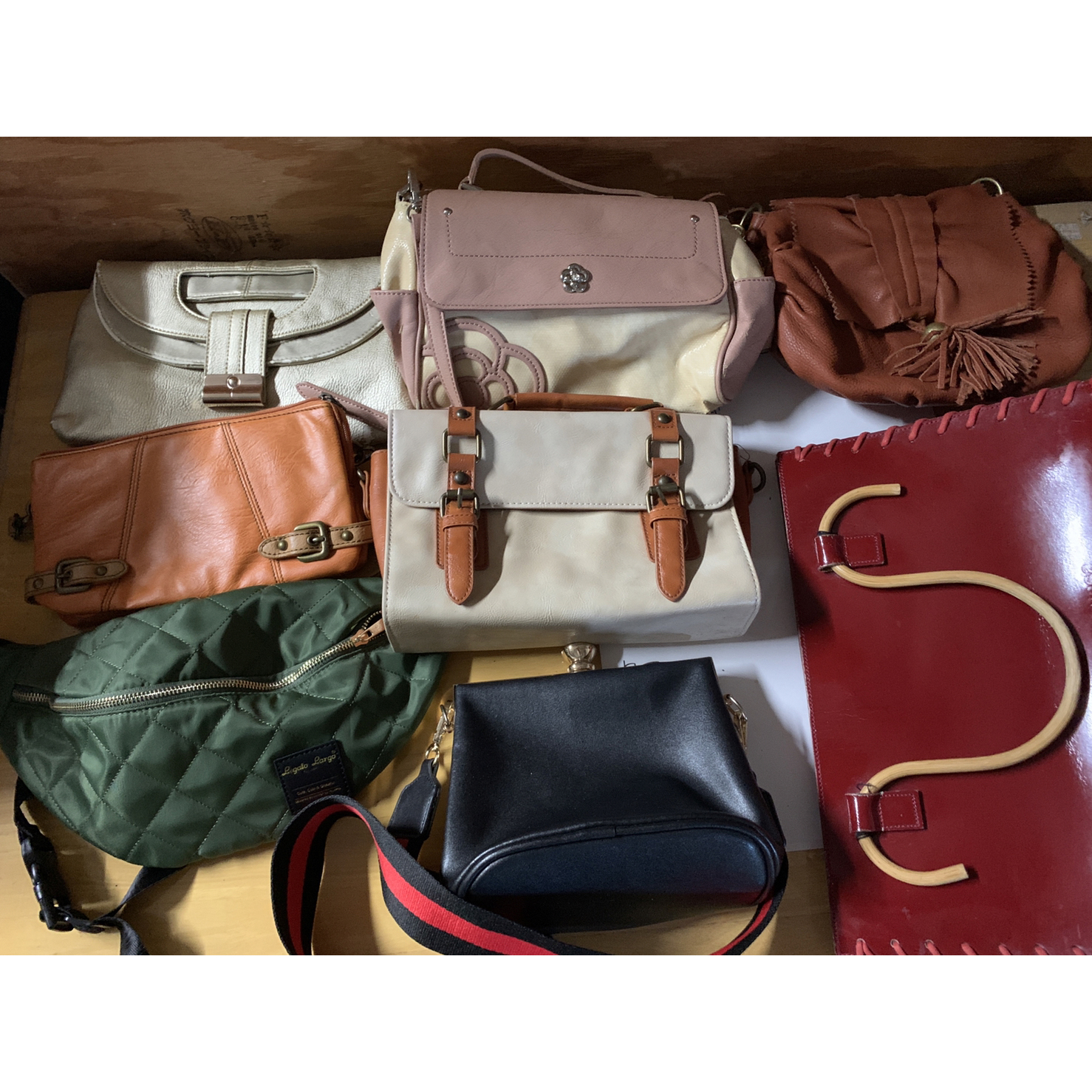 Japan Second Hand Handbags Ladies Luxury Women Wholesale Used Bags 
