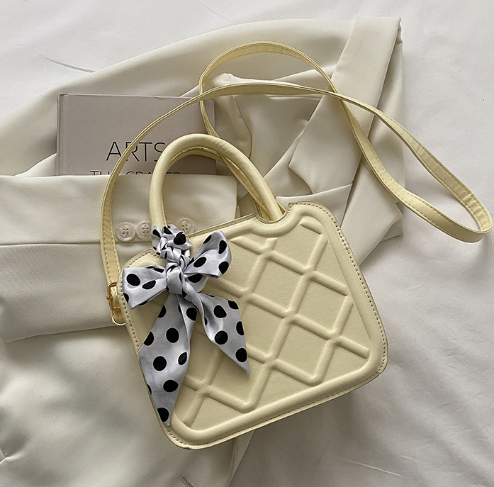 2022 Young Lady Leather Bags Ladies Design Purses For Woman 