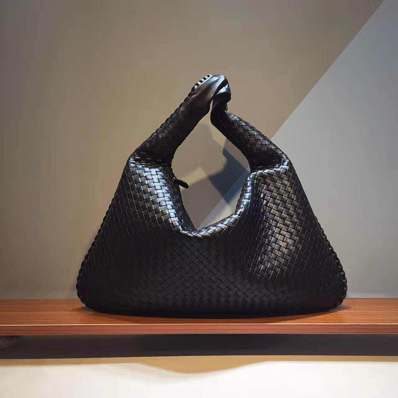 Brand Luxury Ladies Sheepskin Leather Handbags Women 2021 Fashion High Quality Large Capacity Designer Sac Femme Shoulder Bag 