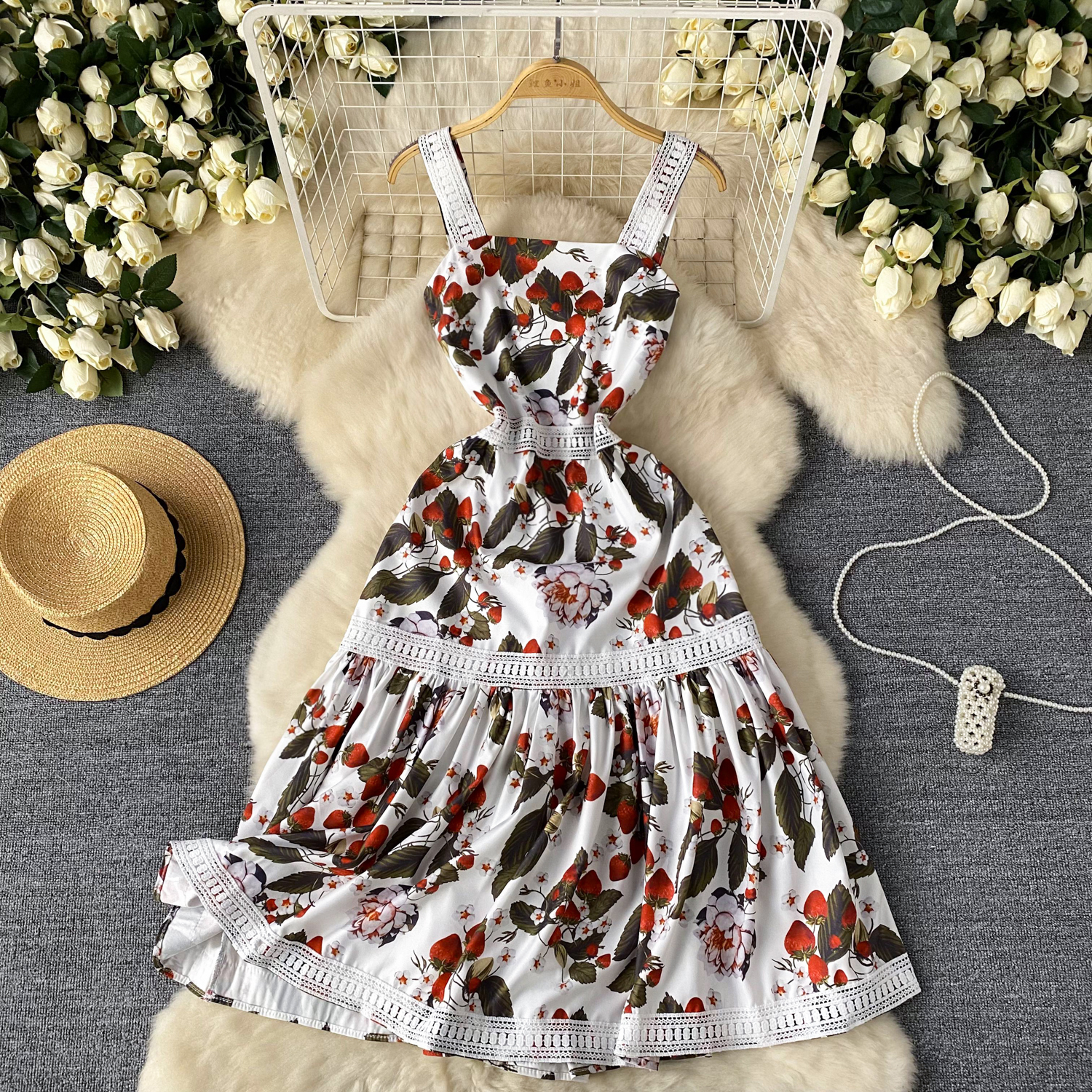 ZT1526 High-end Women's Dress 2024 New Elegant Halter  Lace Floral Print Halter Temperament Holiday Fresh French Midi Dress
