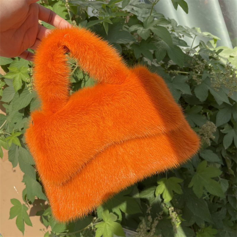 Fashionable Messenger Small Crossbody Bag High Quality Real Mink Fur Shoulder Bags Fur Bag Strap Fur Purses And Handbags 