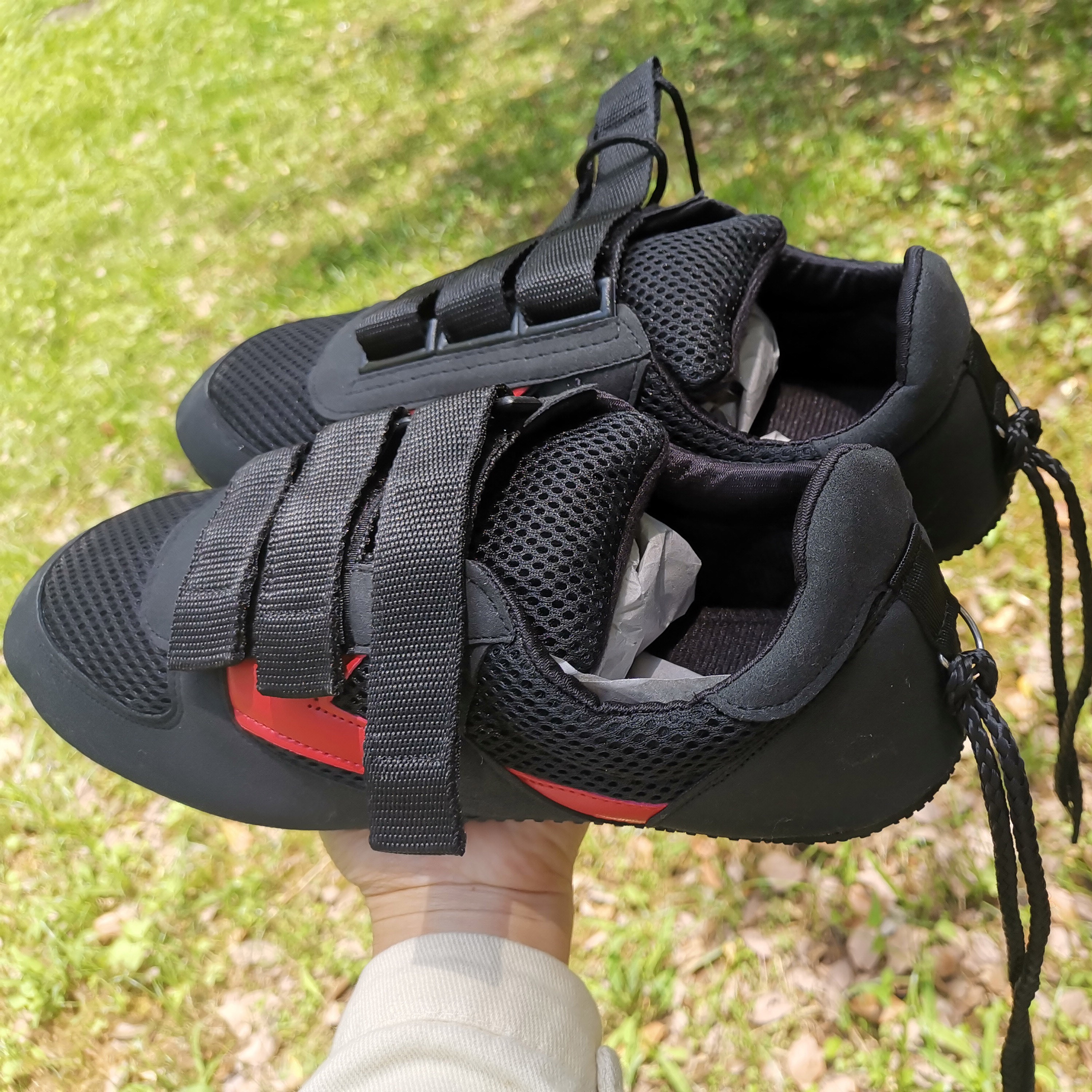 Shoes For Rowing Boat Using 