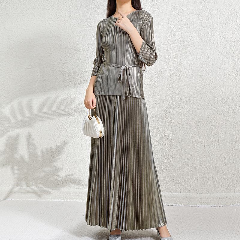 2024 Women Clothing Metallic Polyester Fabric Two Piece Set Women Clothing Shirt and Pants Set