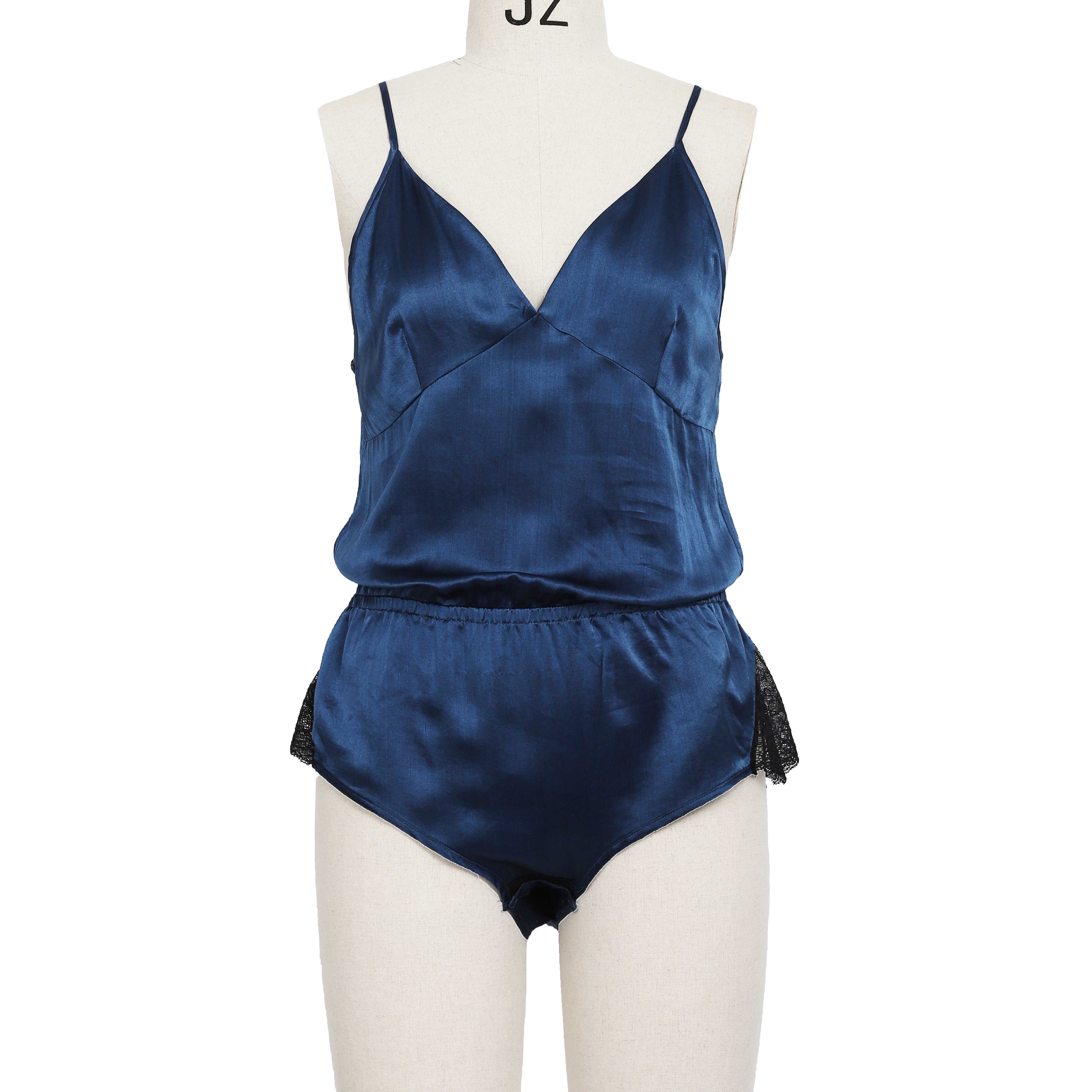 Mulberry Silk Women Pajamas Sets Sleeveless Sexy Fashion Ladies Sleepwear With Short Pants 