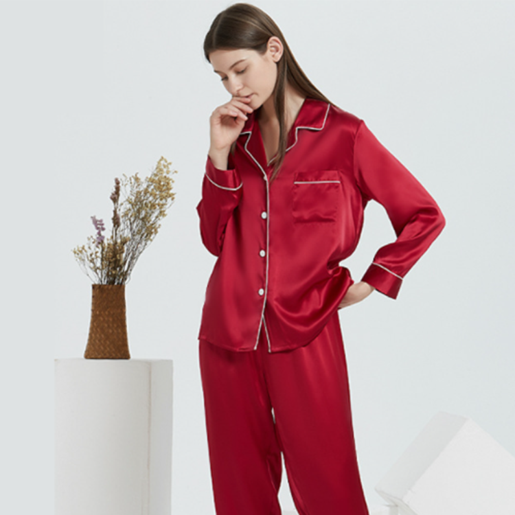 Best Selling 100% Pure Silk Pyjamas Set Breathable Sleepwear And Loungewear For Women 