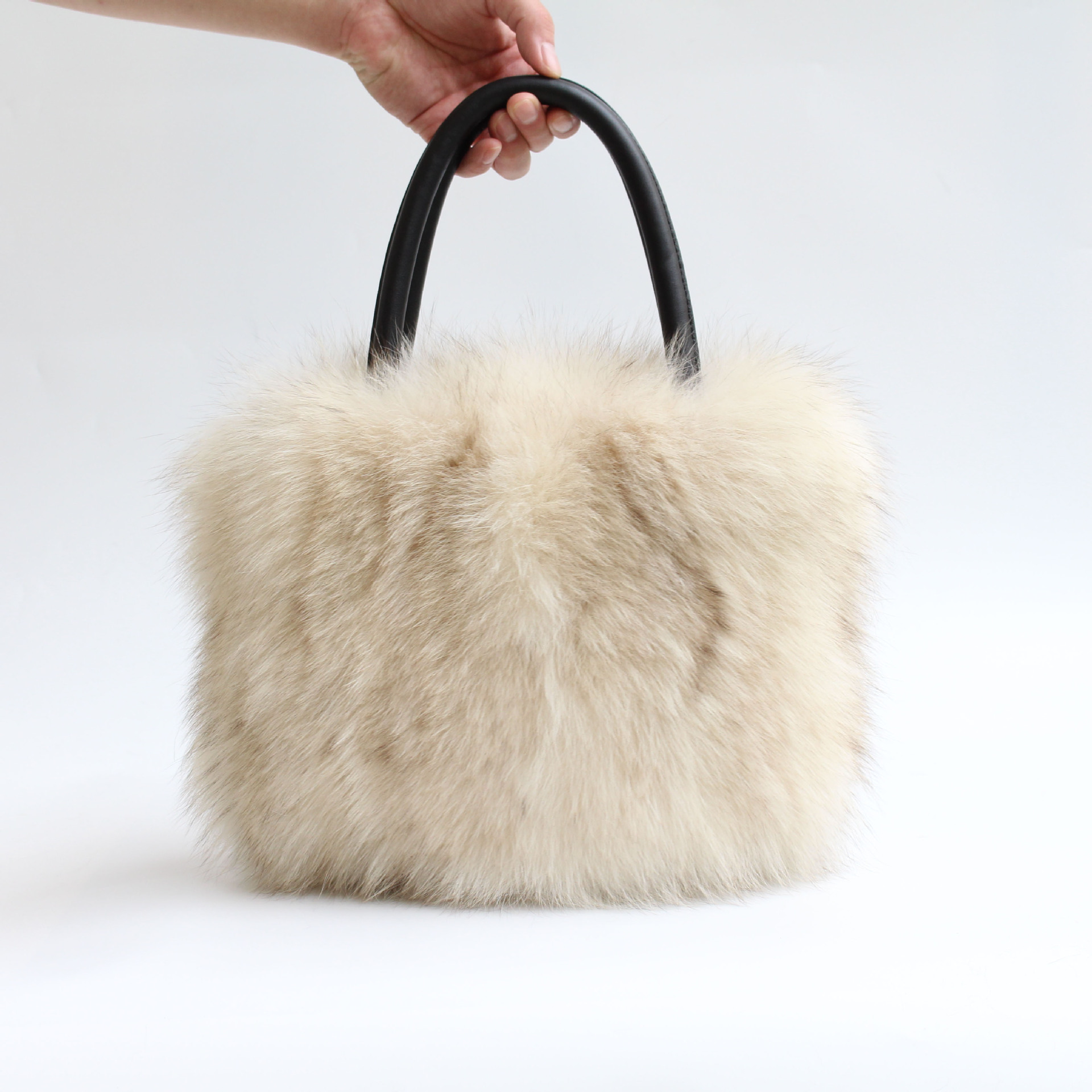 Winter Fashion Real Fox Fur Bag Ladies Women Fluffy Animal Fur Handbags 