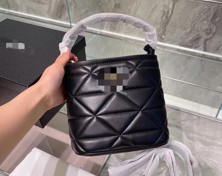 Dalesell Best Quality Real Lamb Leather Tote Designer Luxury Purses And Handbags Famous Branded Designer Bags Luxury Handbags 