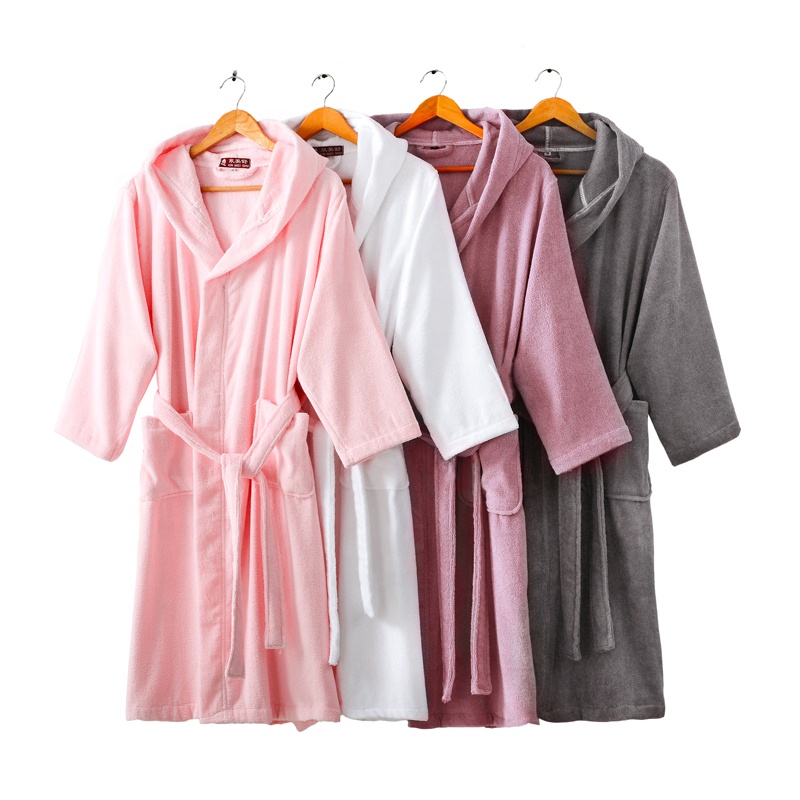 Hotel Hooded Women&#39;s Men&#39;s Cotton Bathrobe Fluffy Plush Soft And Warm Long Bathrobe 