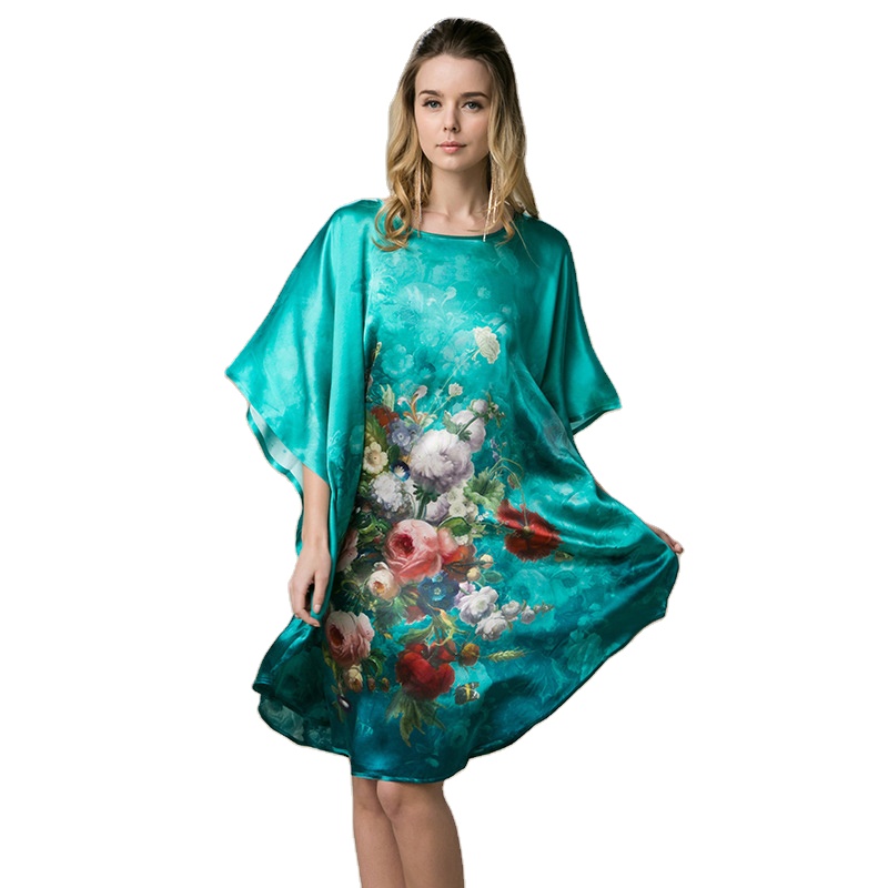 Factory Supply Soft Women's Nightgown Sleepshirt Satin Short Sleeve Nightshirt Sleepwear Luxury Satin Pajamas 