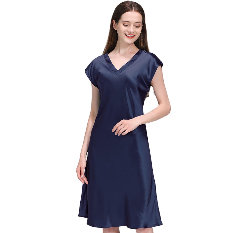 Manufacturer Sells High Quality 100% Silk Women&#39;s One-piece Pajamas At Low Prices 