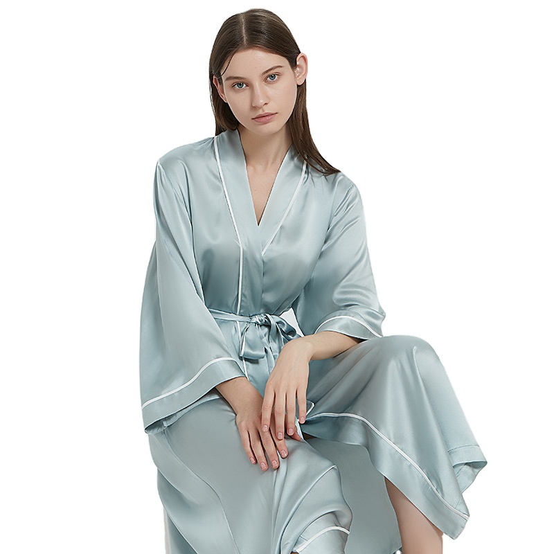 Solid Color Pure Silk Sleepwear Robes Bridal Robes Bride Gown For Wedding Party 