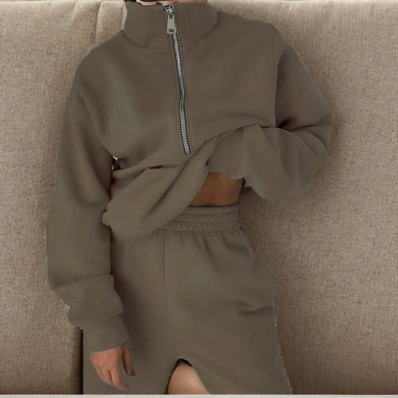 Custom Logo Fashion Large Sizes Winter Tracksuit Half Zipper Fleece Sweatshirt and Sweatpants Set Comfortable 2-piece Set