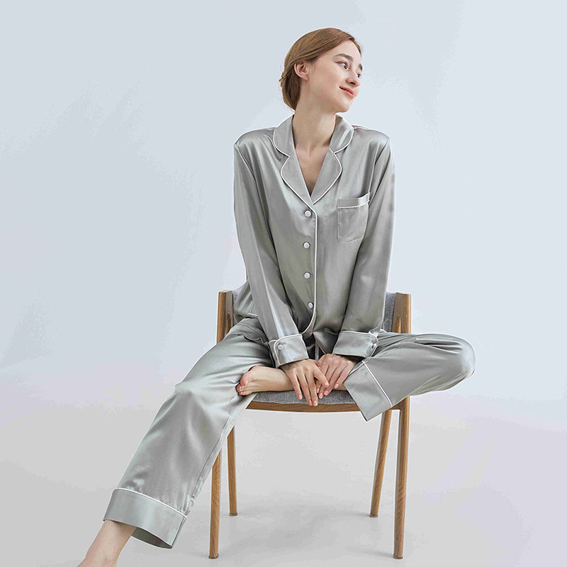 Highes Quality Silk Sleepwear Pjs Sets Women's 100% Mulberry Silk Pajama Set With Gift Box 