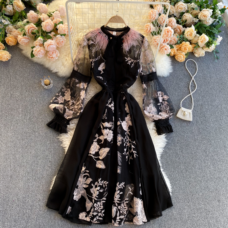 2022 New Embroidered Flower Round Neck Feather Stitching Elegant Dress For Women Casual Long Sleeved A-line Long Dress 