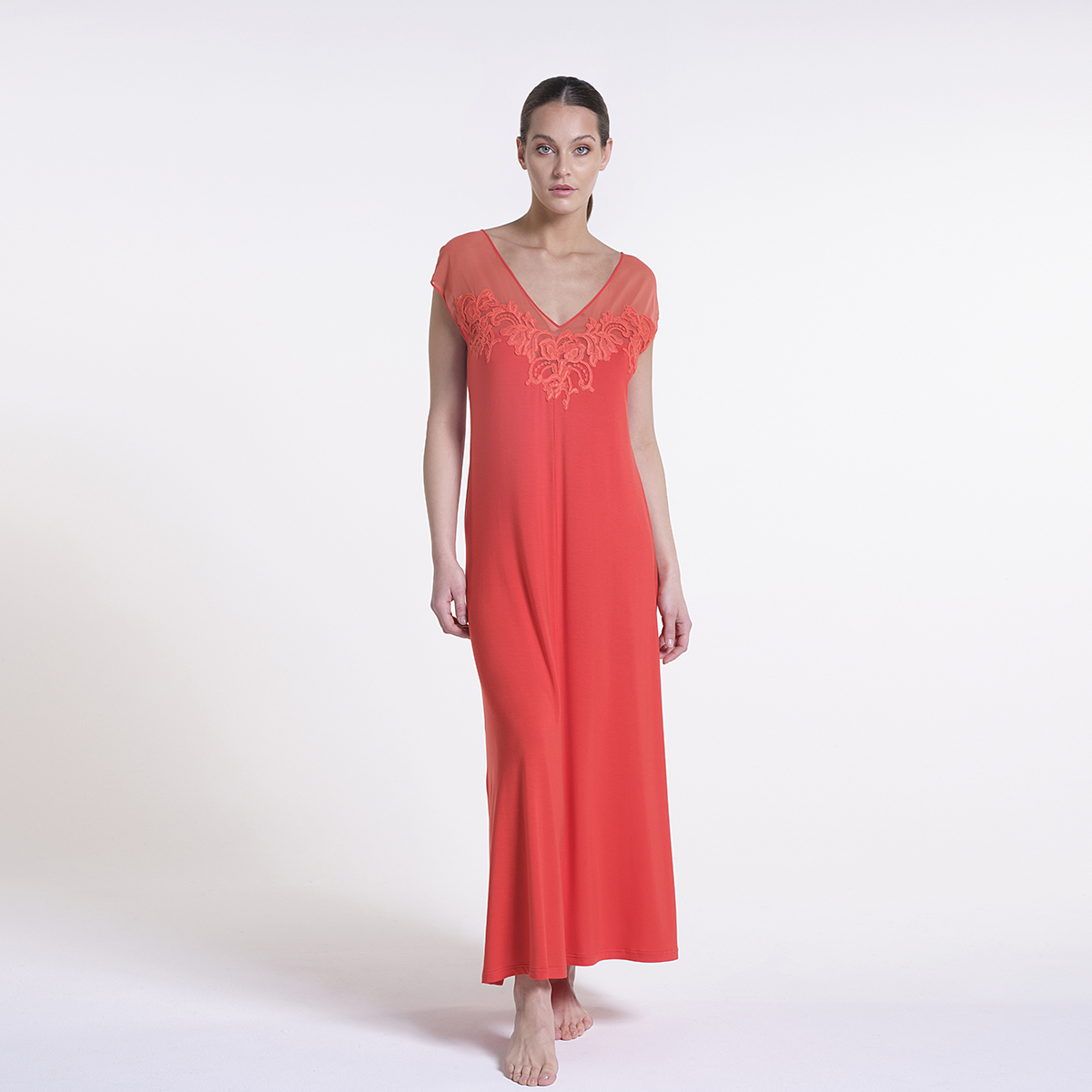 High Quality Made In Italy Micromodal Nightdress With Macrame Lace And Tulle For Fall Winter 2022 Sleepwear For Woman 