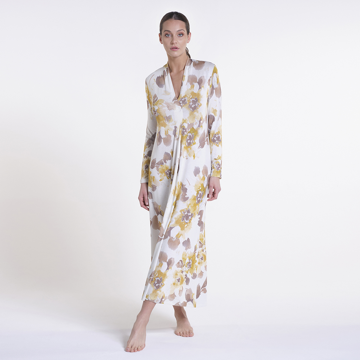 High Quality Made In Italy Printed Viscose Nightdress For Fall Winter 2022 Sleepwear For Woman To Lounge In 
