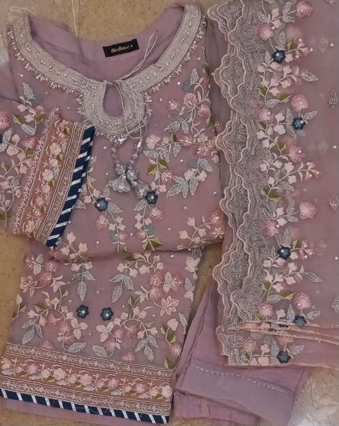 SS Collection Women's Formal Embroidered 3 Piece Suit for Party & Wedding Wear Ethnic Region India & Pakistan