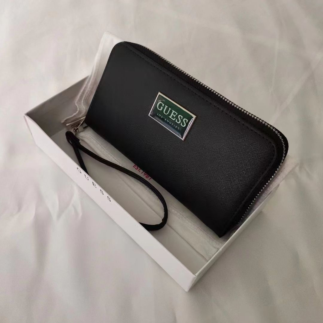 ★★ Gцеss official flagship store 2022 New Ladies Europe, America and Japan Clutch Bags Coin Purses Card Bags Bags Simple Printing Fashion Exquisite Wallets bag for women original authentic sling on sa